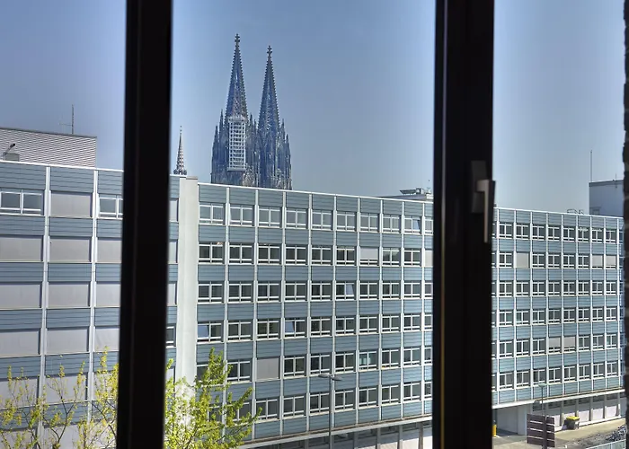 Maternushaus Hotel 4*